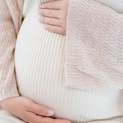 由于无需购买土⛈🧰地和修建变电🧕⌚站，只要发😈🌲射成本足够低，🥼👲代孕哪家正规